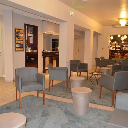 Aneto Hotel 3*
