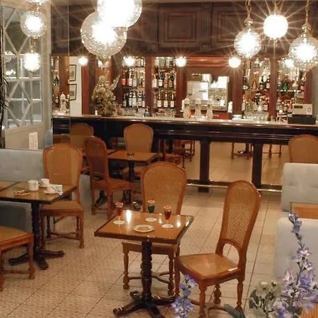 Aneto Hotel