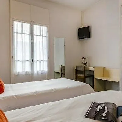 Aneto Otel